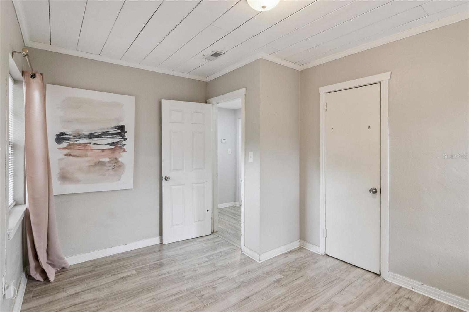 Image 14 of 24 For 3323 Avenue J Nw