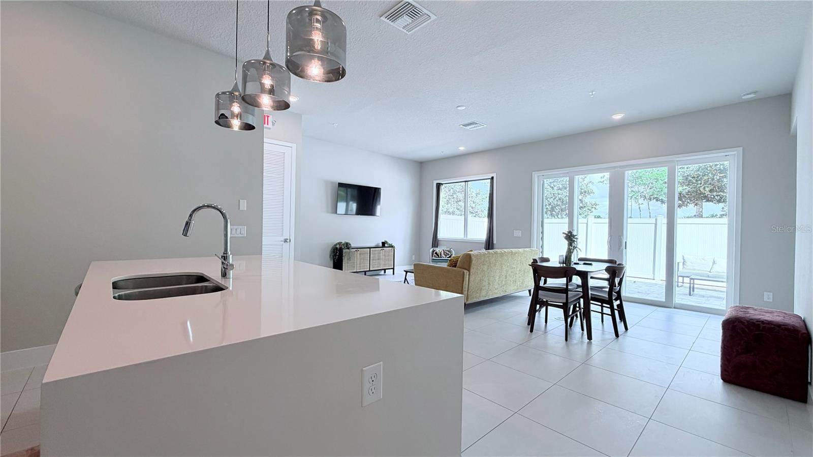 Image 31 of 50 For 7760 Sandy Ridge Drive 116