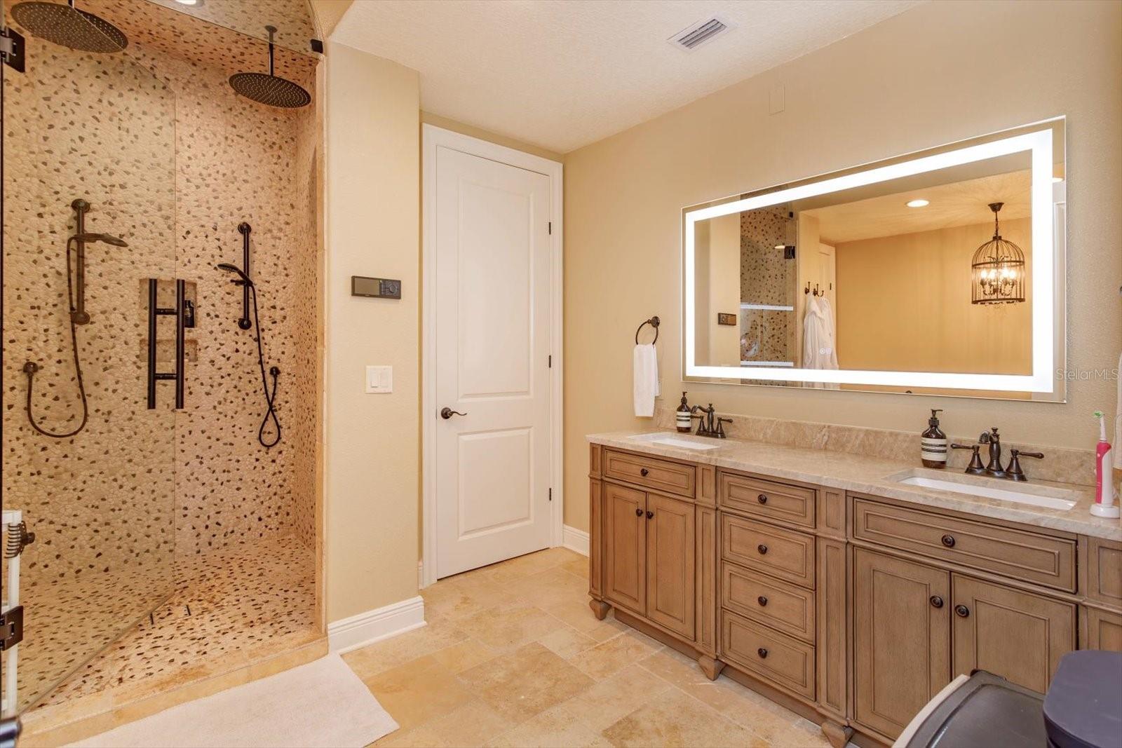 Image 21 of 50 For 5719 Emerson Pointe Way