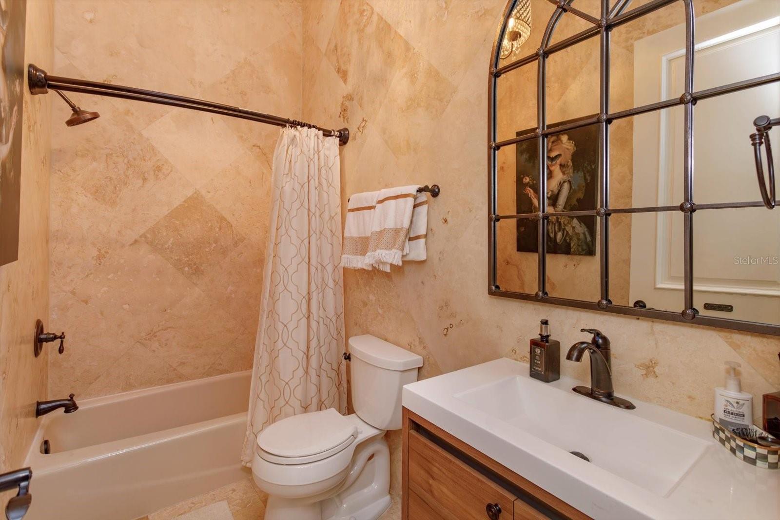 Image 43 of 50 For 5719 Emerson Pointe Way