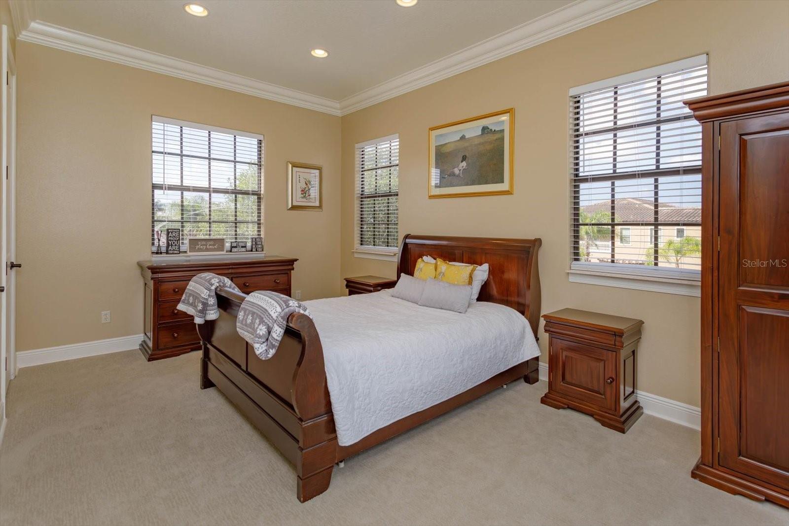 Image 44 of 50 For 5719 Emerson Pointe Way