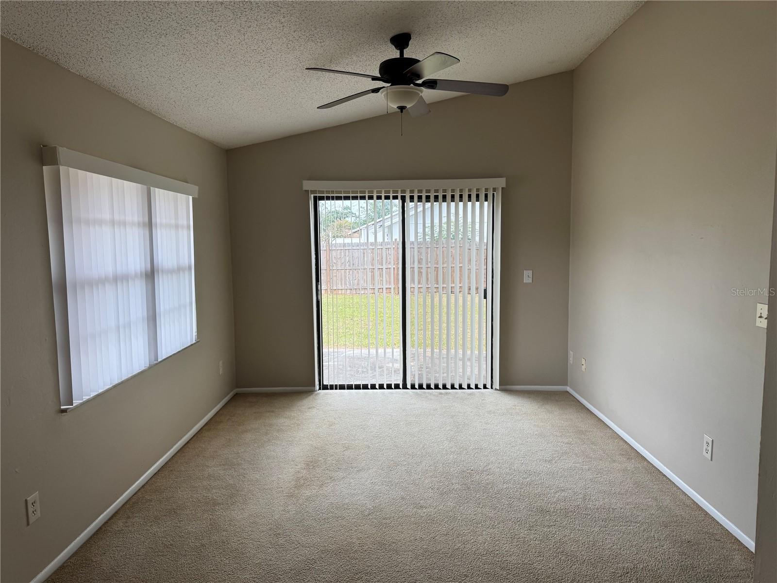 Image 4 of 19 For 701 Kings Cove Court