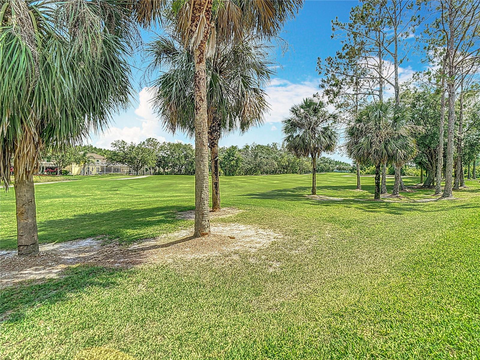 Listing photo id 75 for 18109 Kara Court