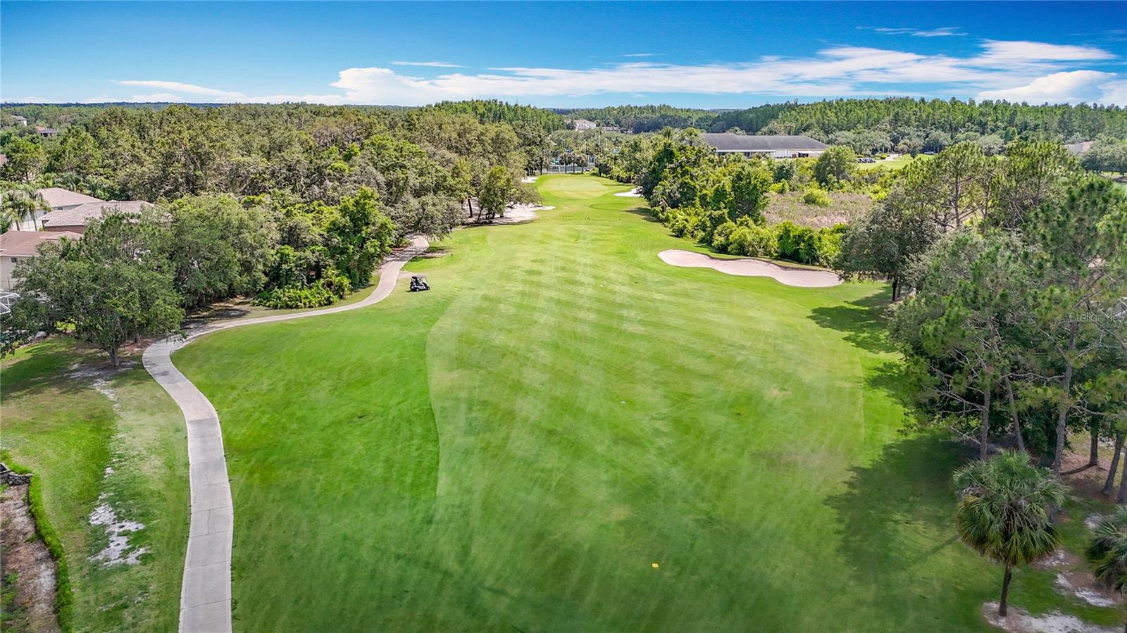 Listing photo id 79 for 18109 Kara Court