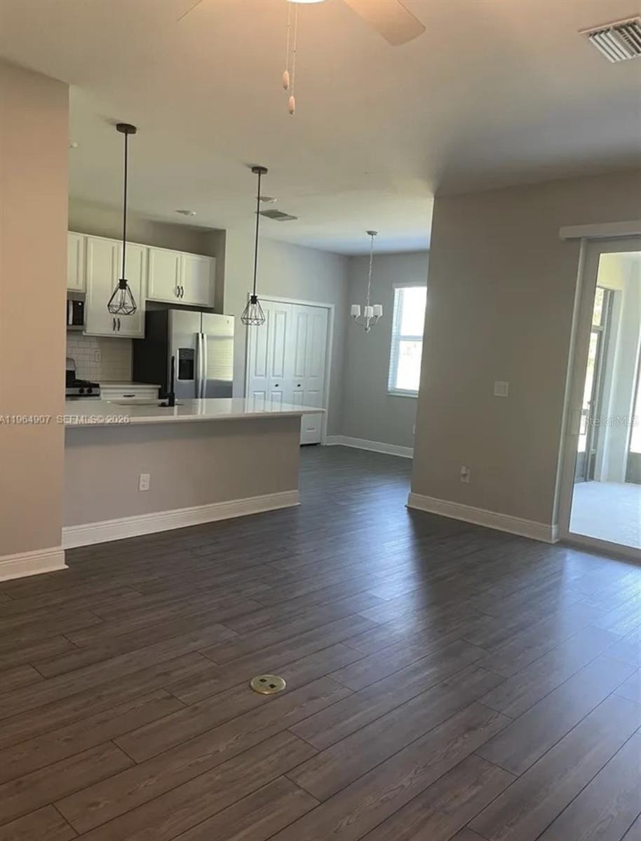 Image 4 of 11 For 8131 Tea Olive Terrace