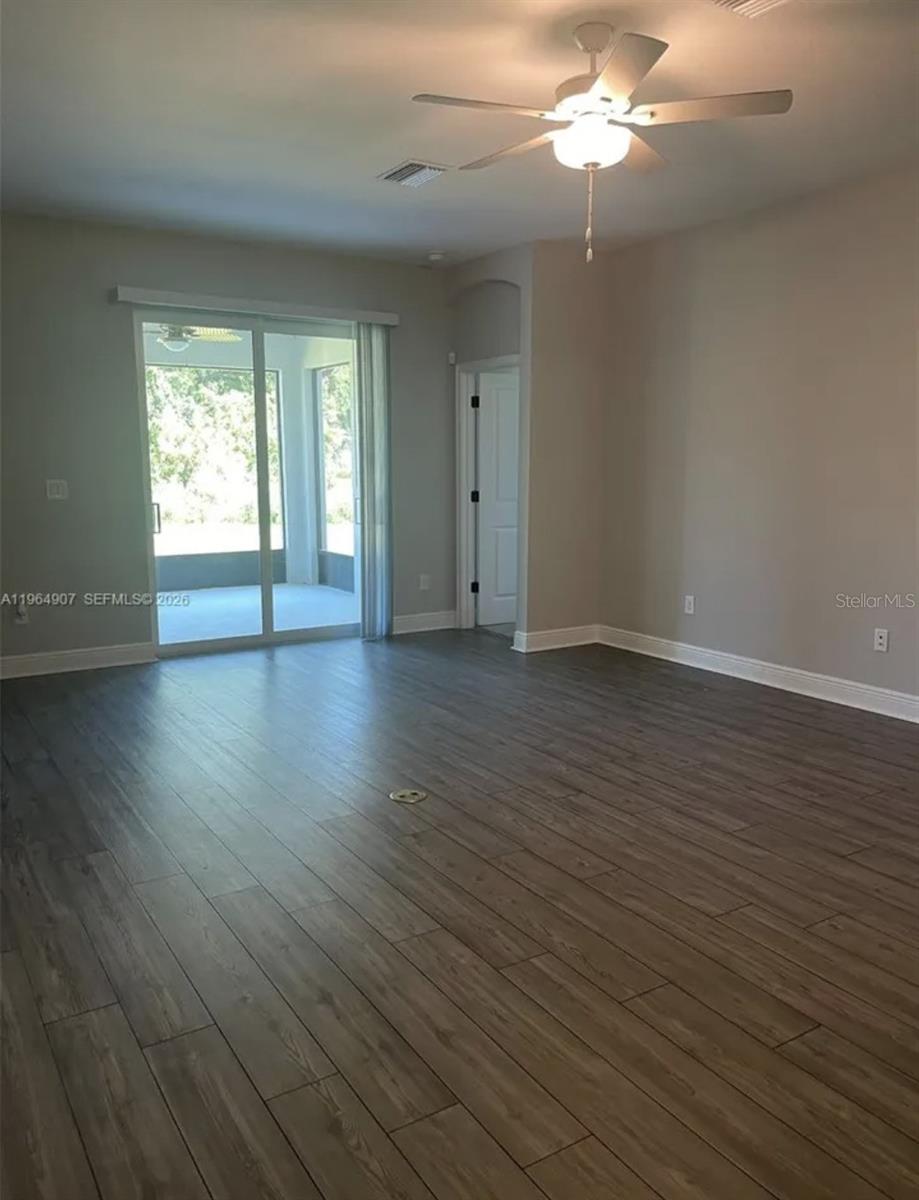 Image 8 of 11 For 8131 Tea Olive Terrace