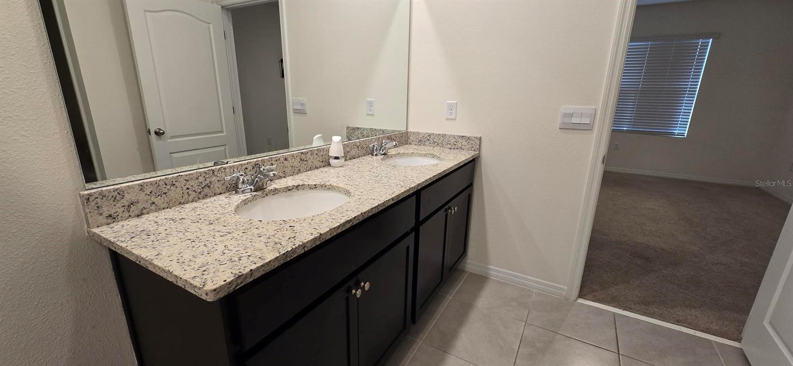 Image 12 of 23 For 804 Horsetail Drive