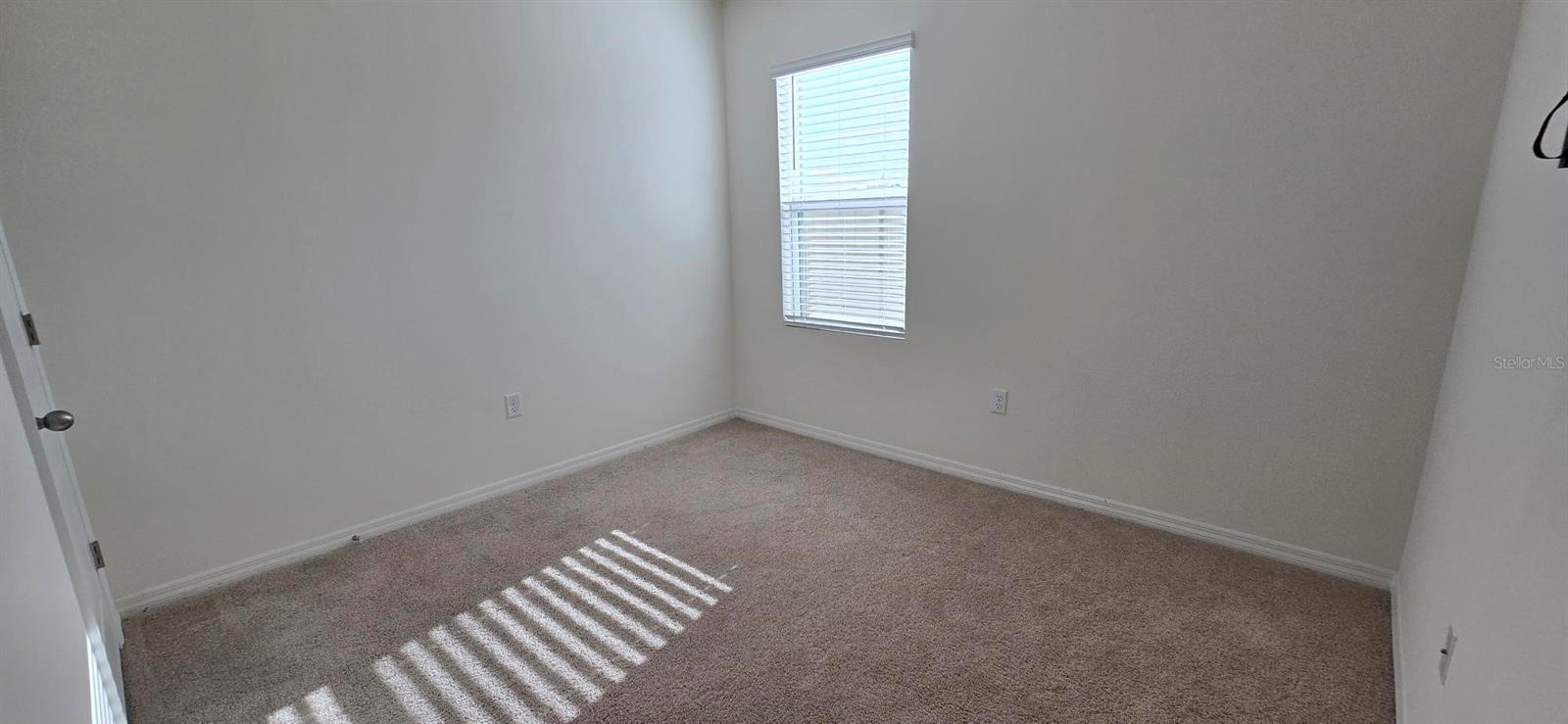 Image 17 of 23 For 804 Horsetail Drive