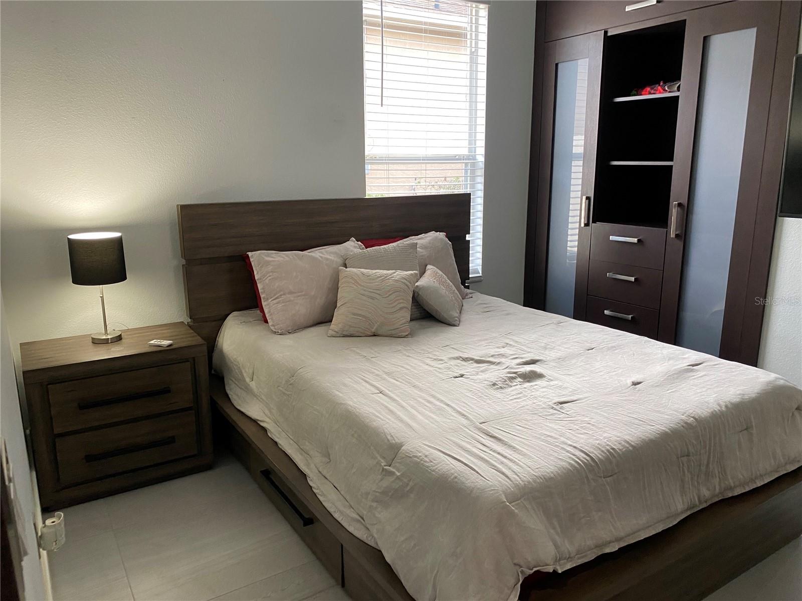 Image 19 of 29 For 1917 Pamlynne Place