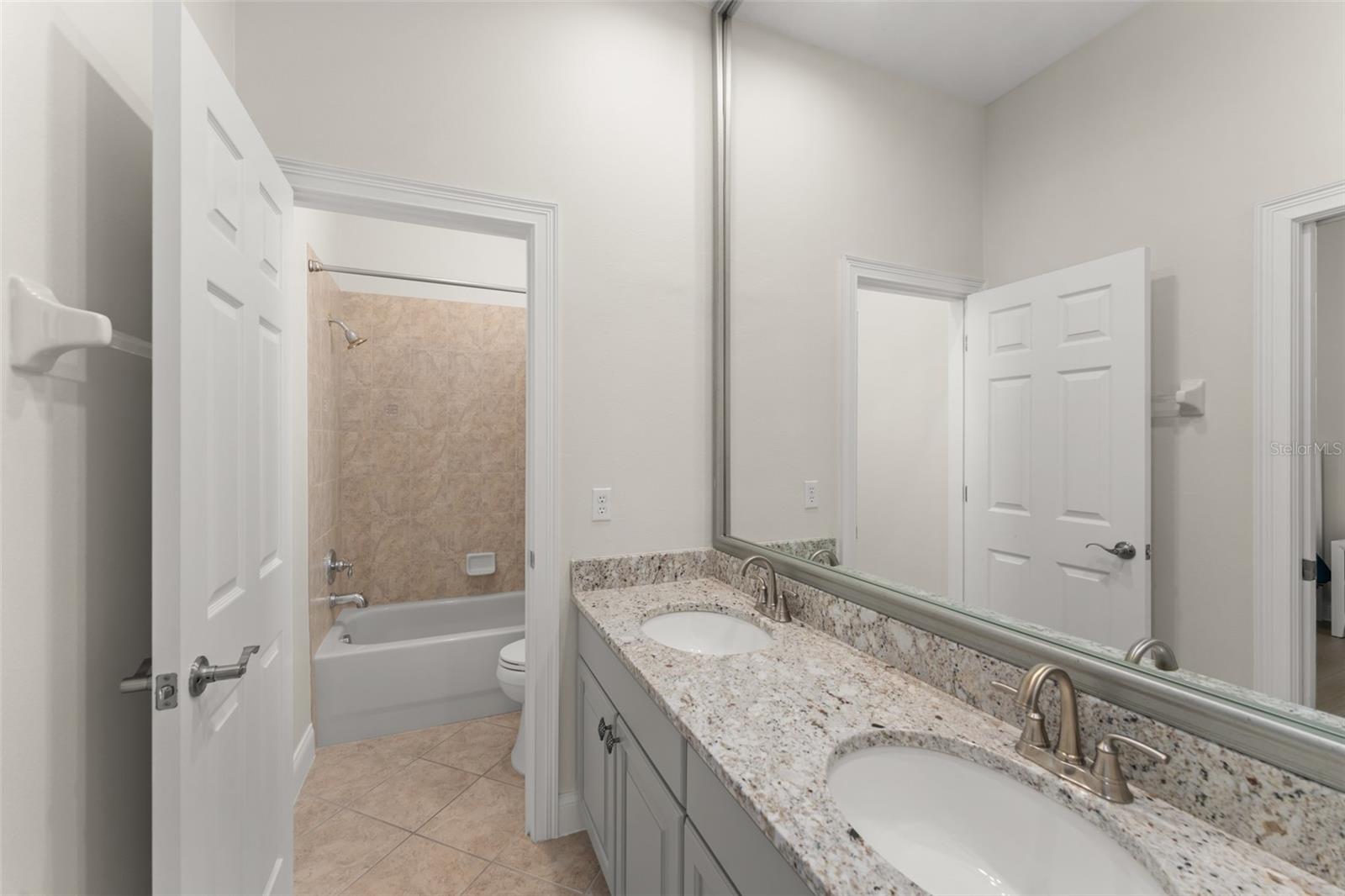 Image 41 of 80 For 11334 Camden Loop Way