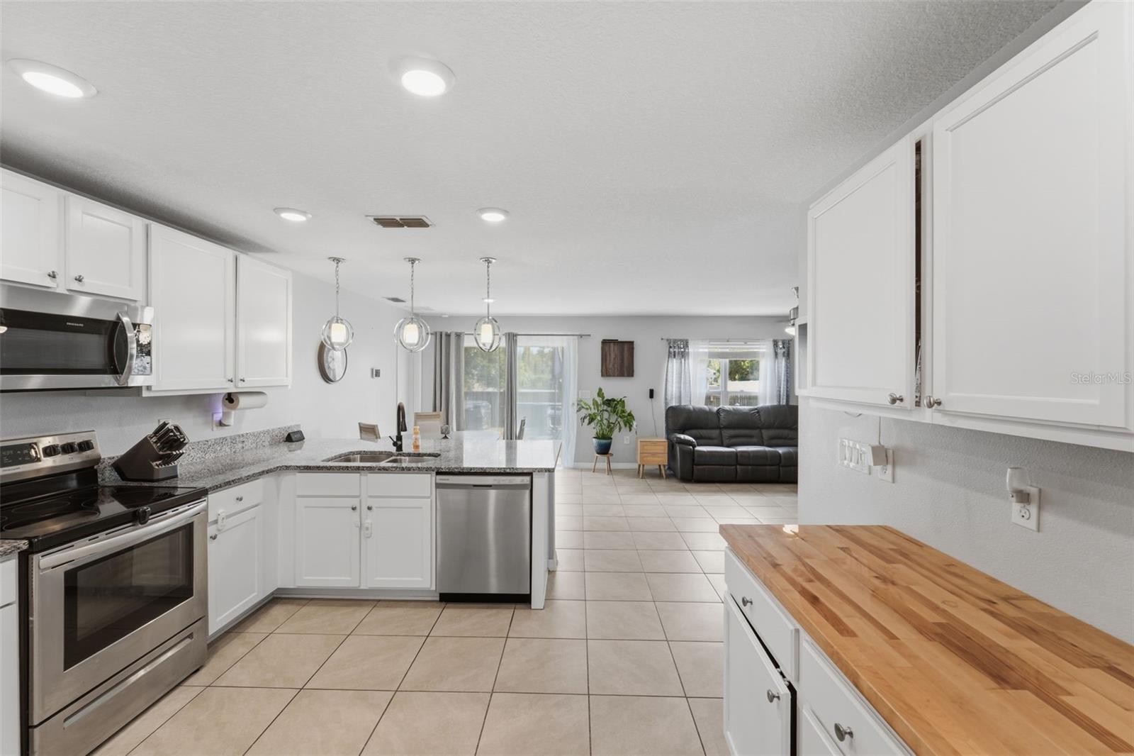 Image 13 of 39 For 1915 Bayport Drive