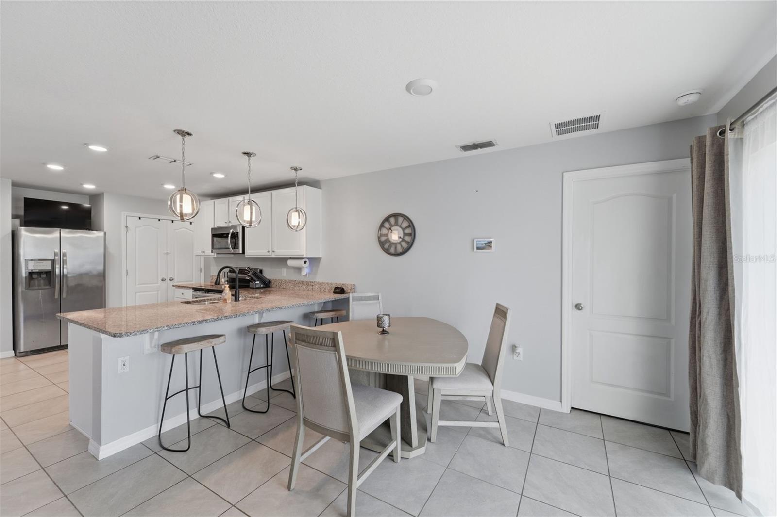 Image 17 of 39 For 1915 Bayport Drive