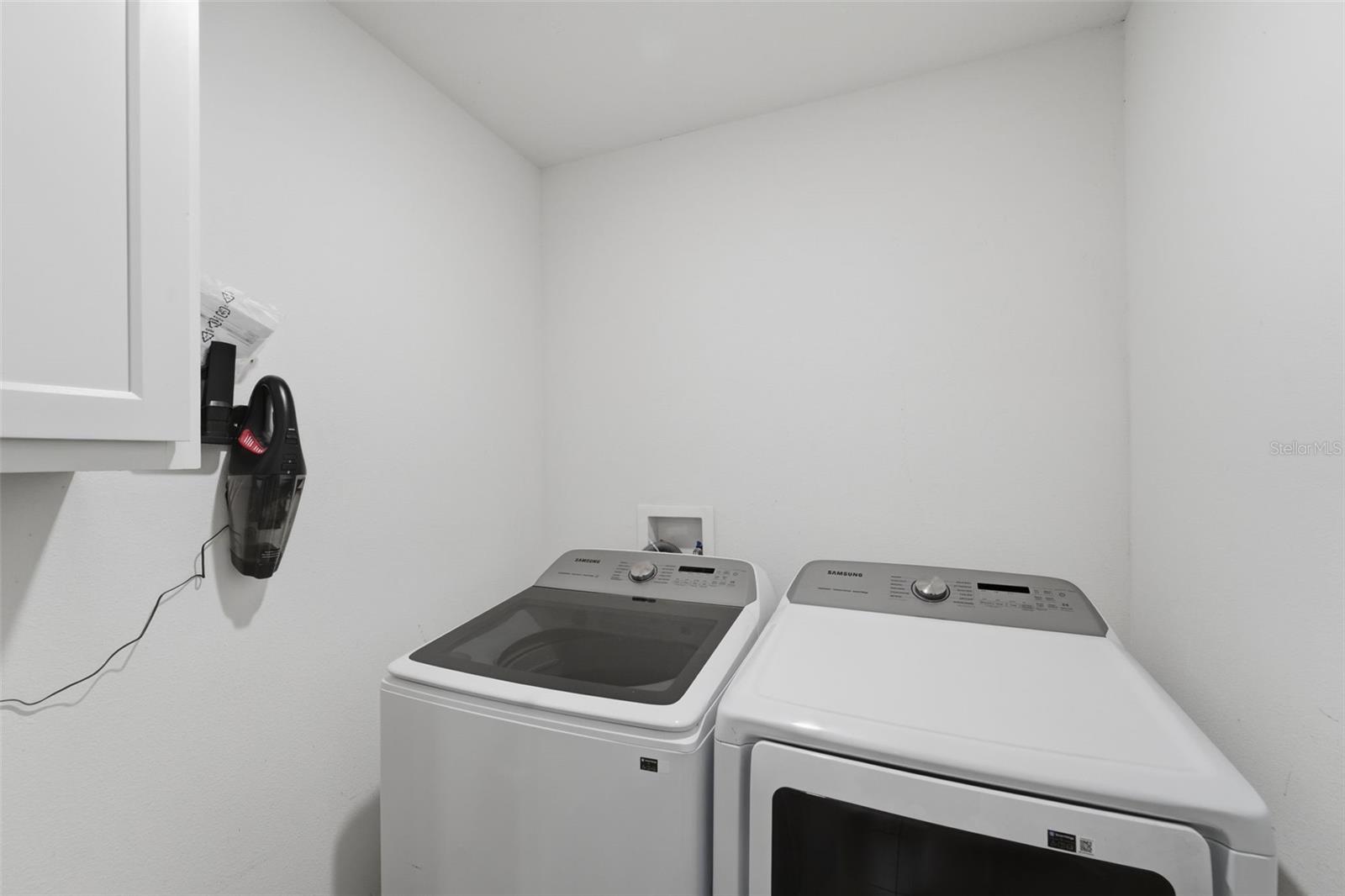 Image 32 of 39 For 1915 Bayport Drive