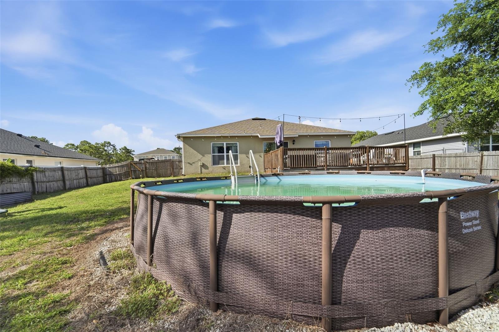 Image 36 of 39 For 1915 Bayport Drive