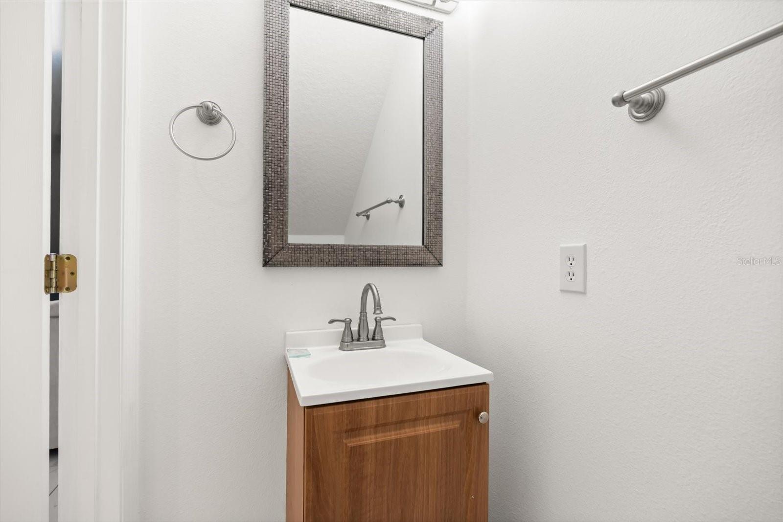 Image 14 of 38 For 4722 Cumbrian Lakes Drive