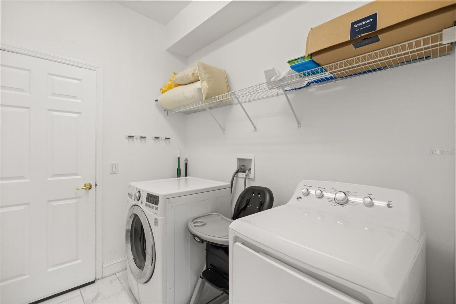 Image 15 of 38 For 4722 Cumbrian Lakes Drive