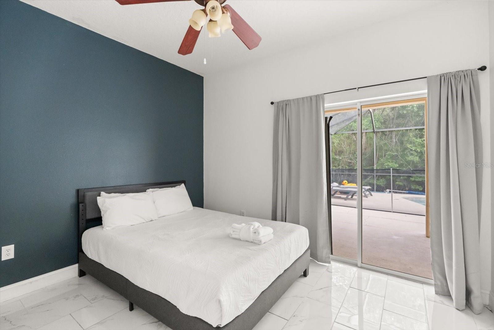 Image 19 of 38 For 4722 Cumbrian Lakes Drive