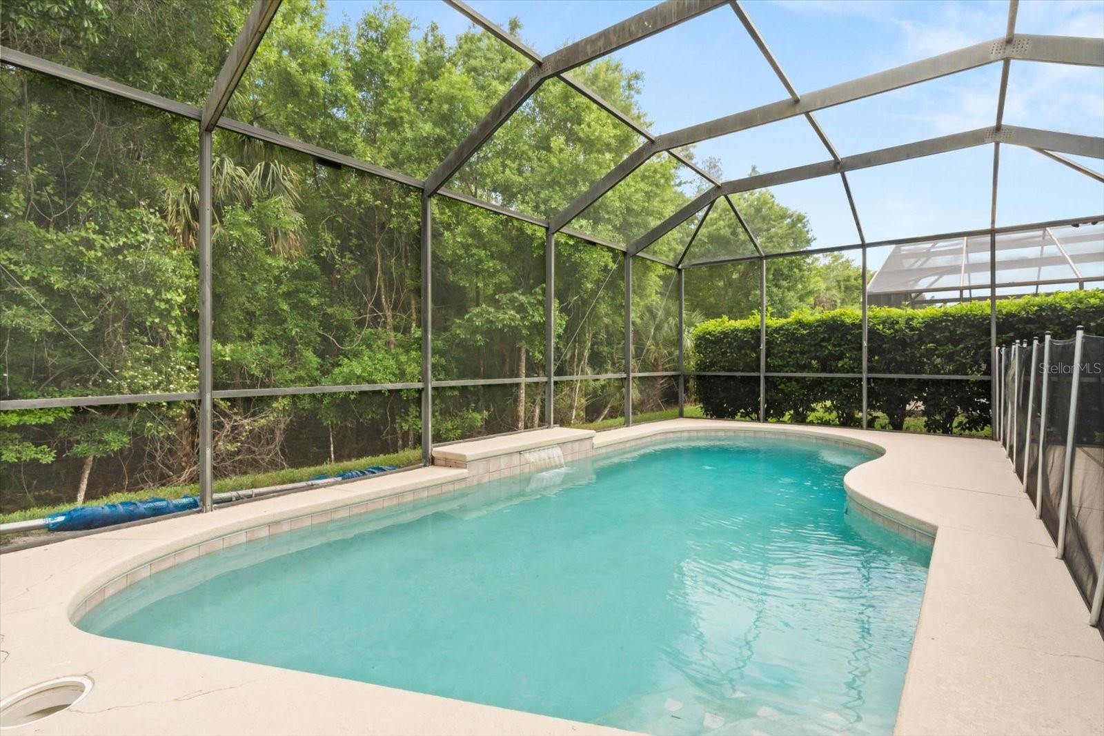 Image 33 of 38 For 4722 Cumbrian Lakes Drive