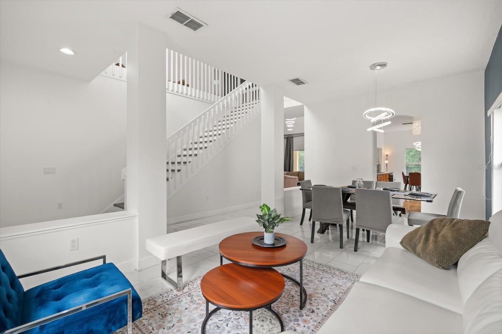 Image 4 of 38 For 4722 Cumbrian Lakes Drive