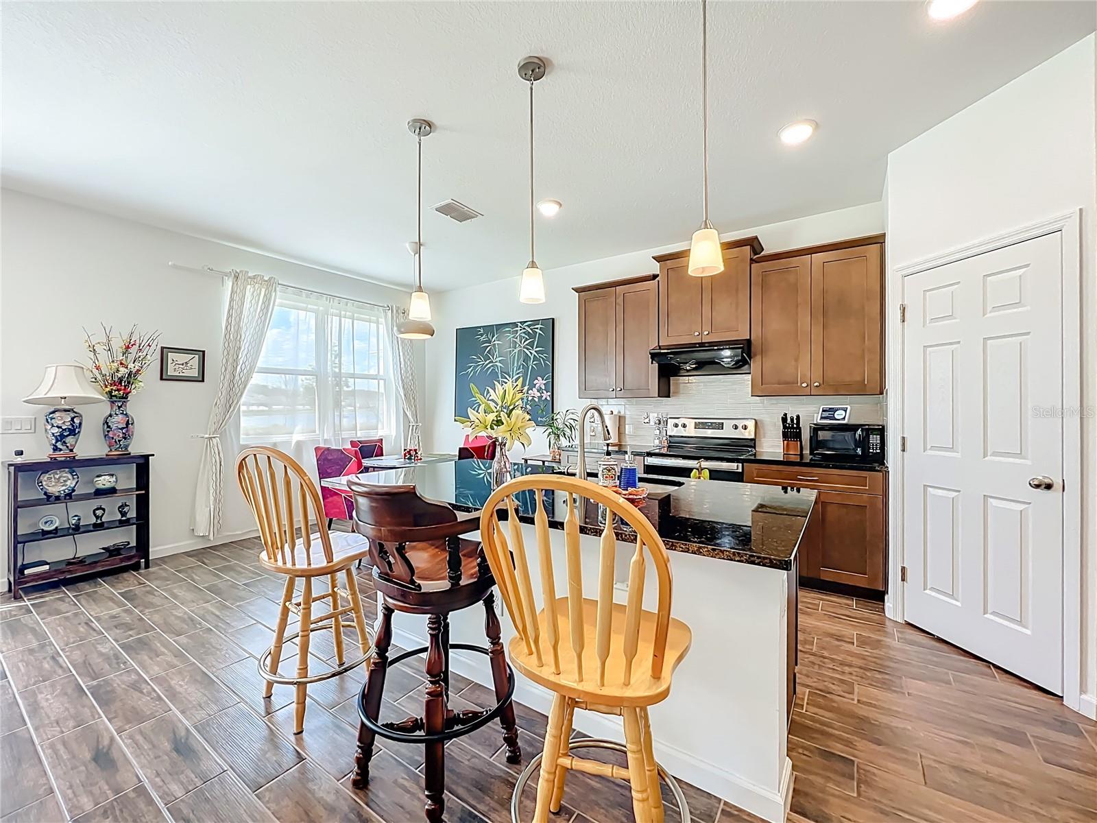 Image 10 of 50 For 8560 Compass Point Avenue