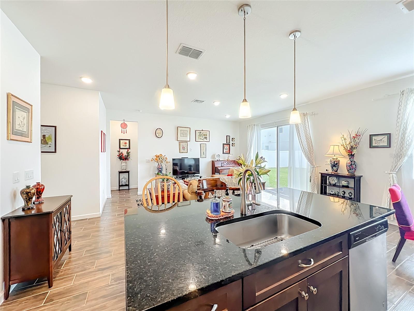 Image 12 of 50 For 8560 Compass Point Avenue