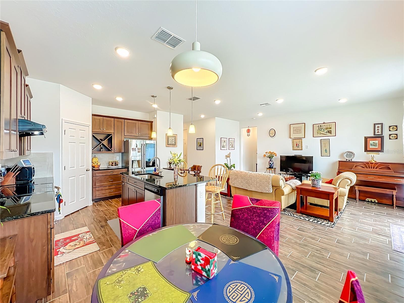 Image 15 of 50 For 8560 Compass Point Avenue