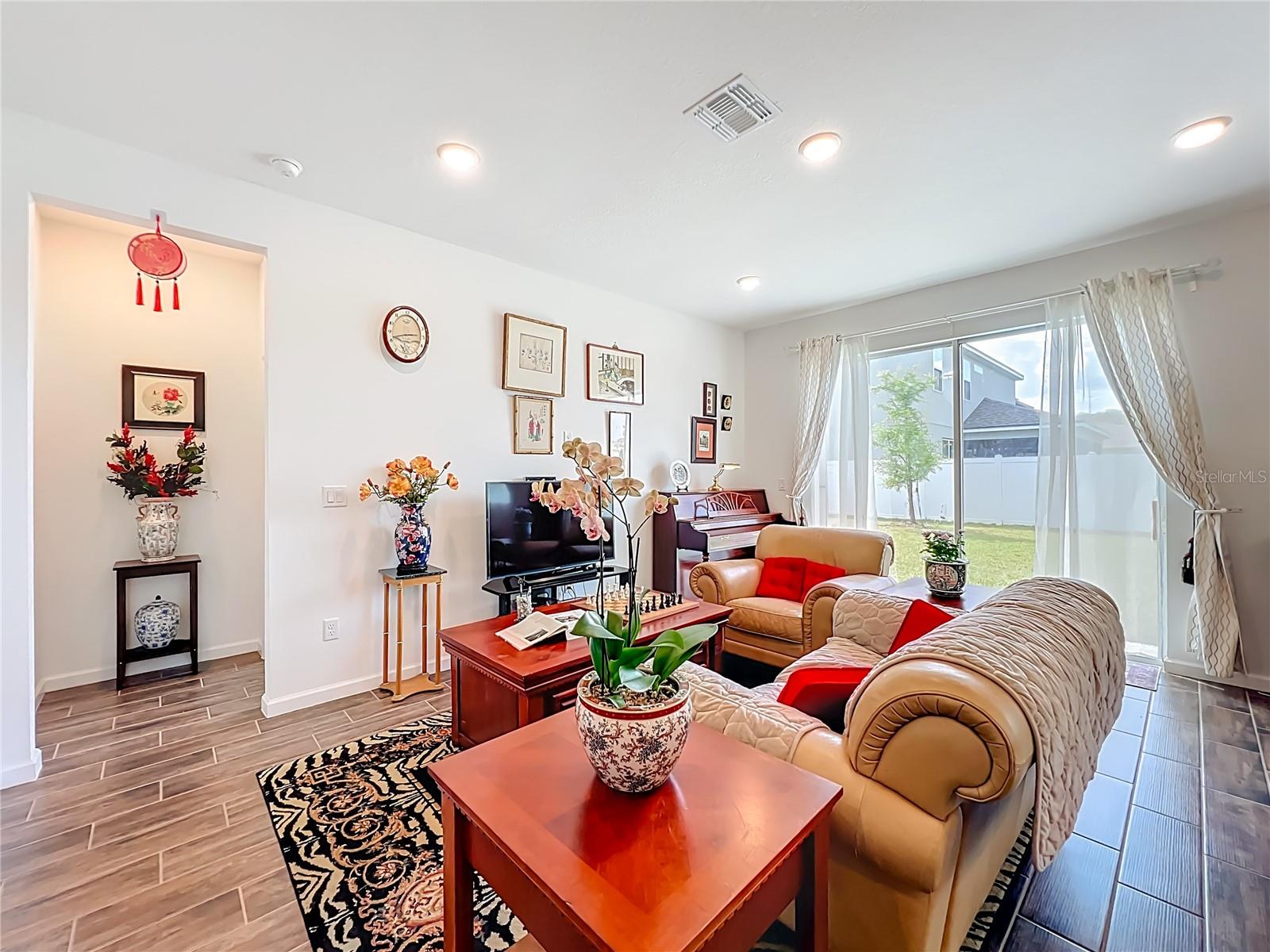 Image 18 of 50 For 8560 Compass Point Avenue