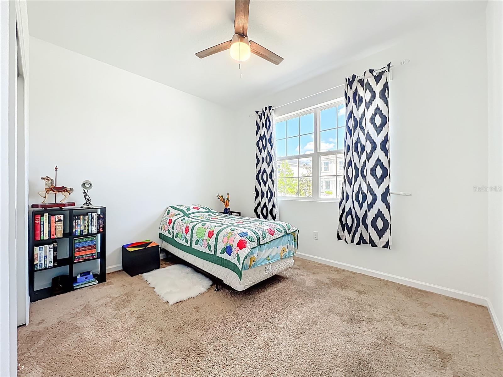 Image 21 of 50 For 8560 Compass Point Avenue