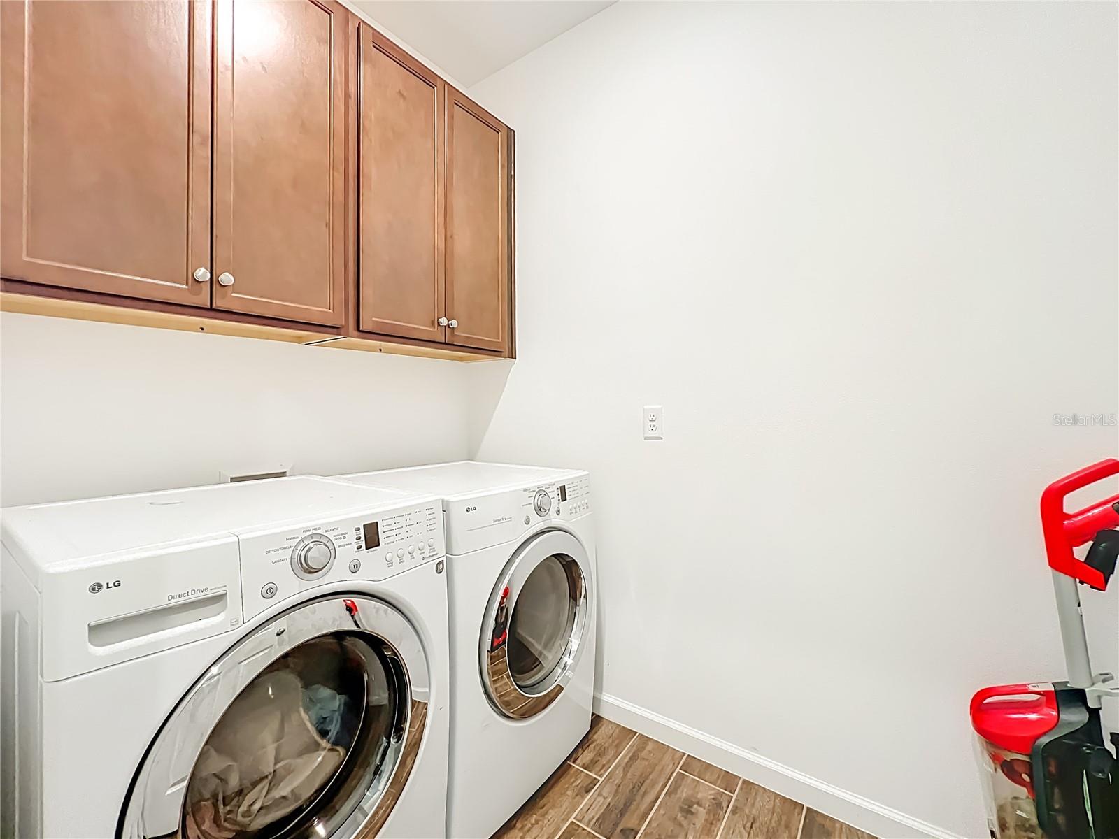 Image 36 of 50 For 8560 Compass Point Avenue