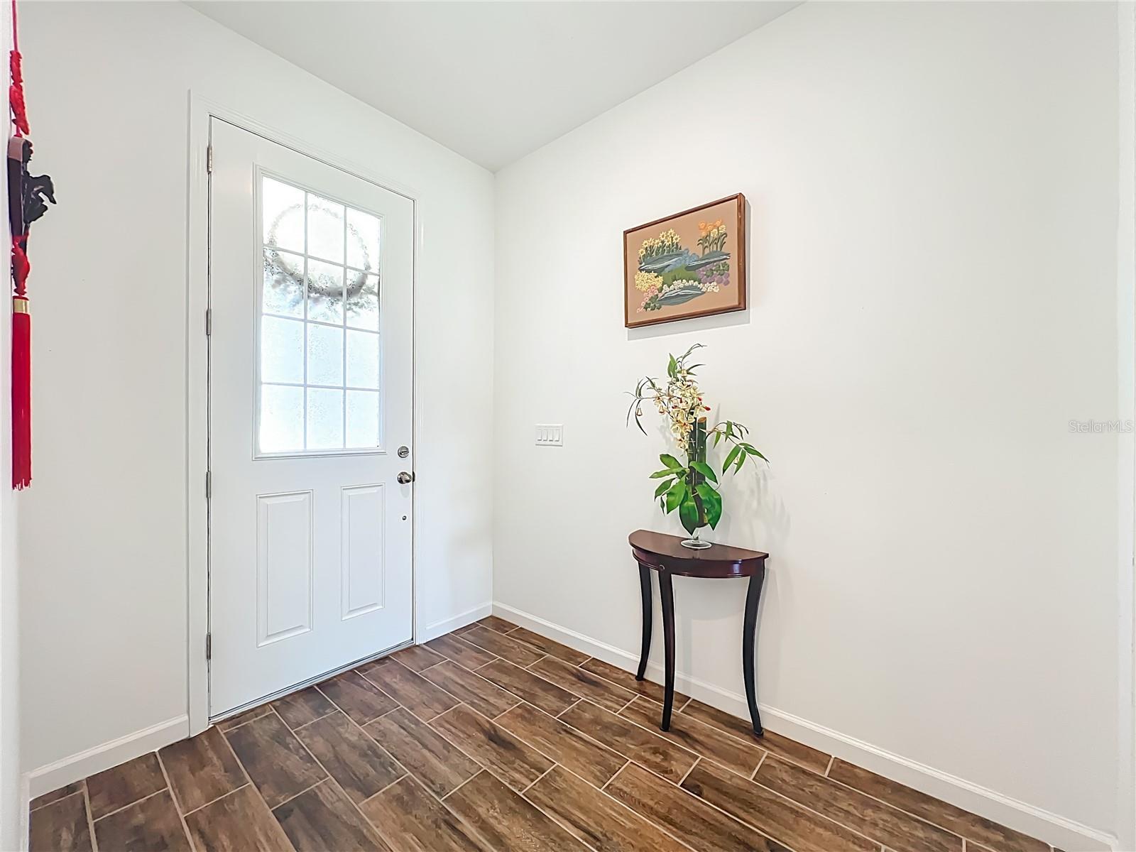 Image 7 of 50 For 8560 Compass Point Avenue