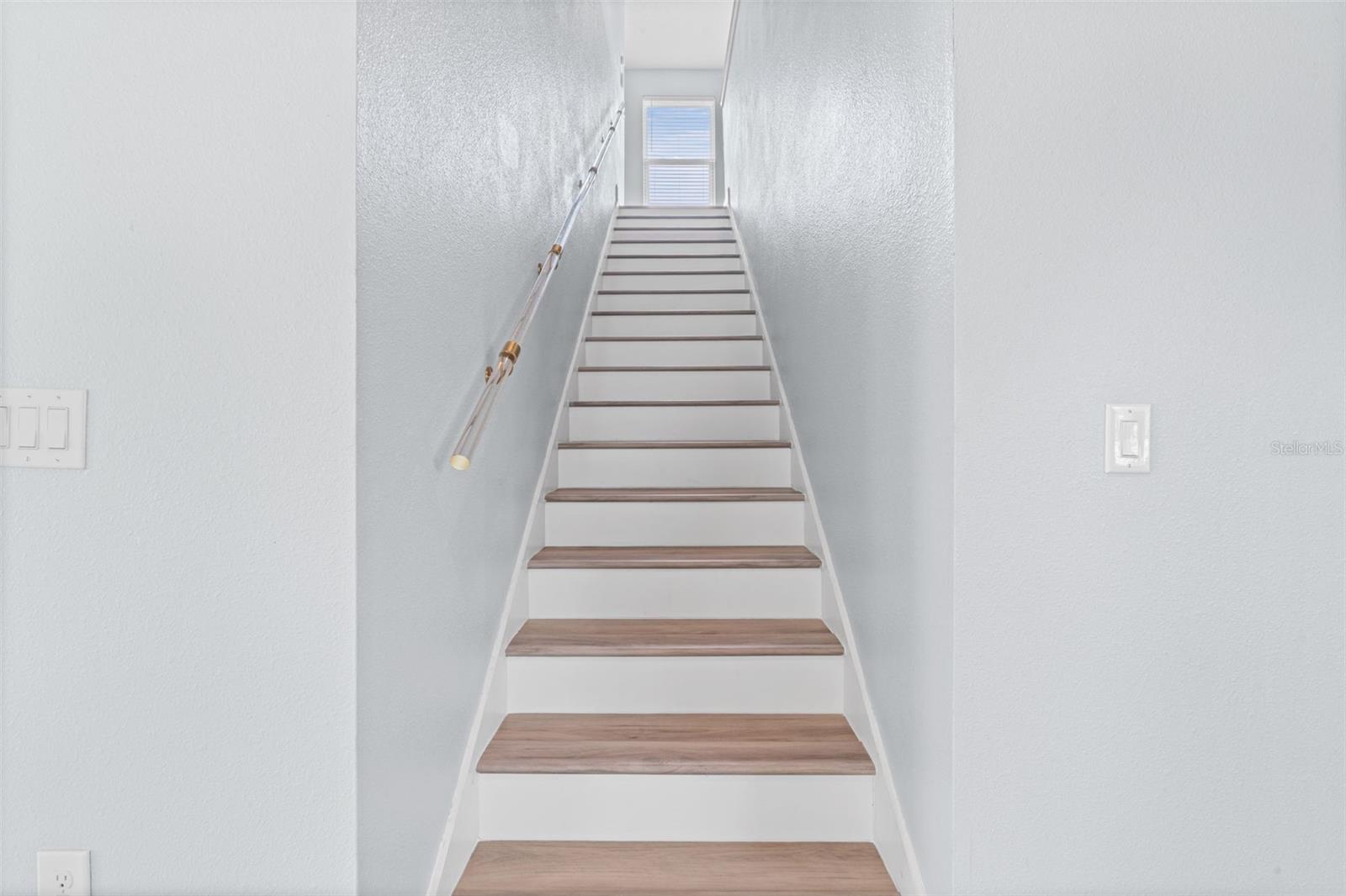 Image 19 of 57 For 1512 Tan Tara Trail