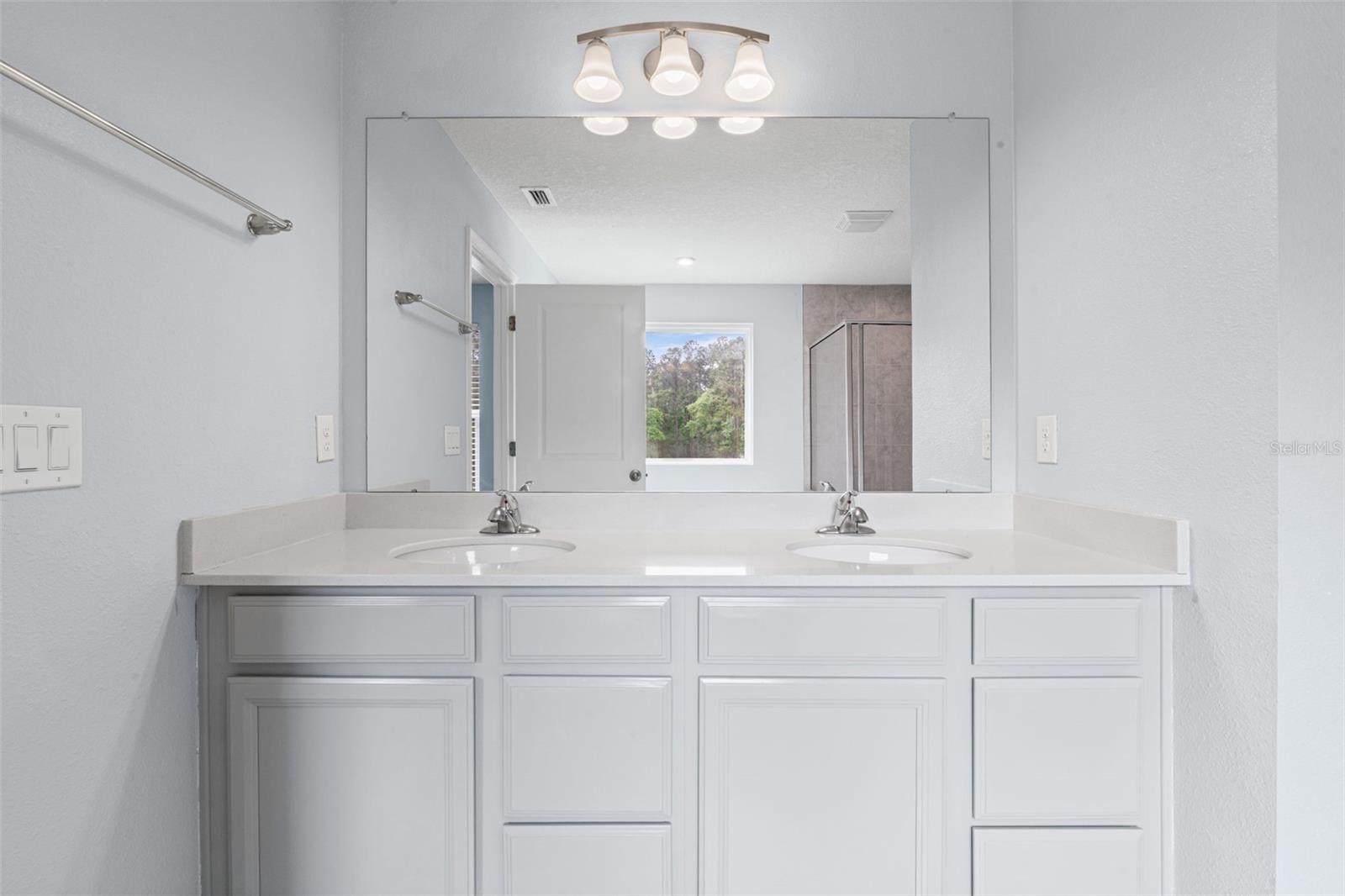 Image 27 of 57 For 1512 Tan Tara Trail