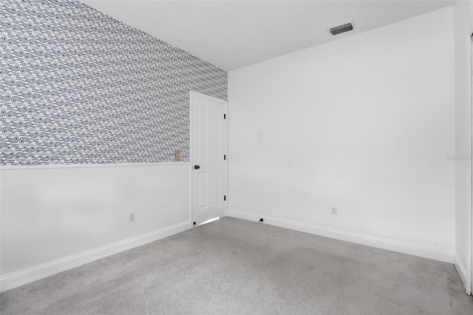 Image 13 of 22 For 1406 Ridgewood Street