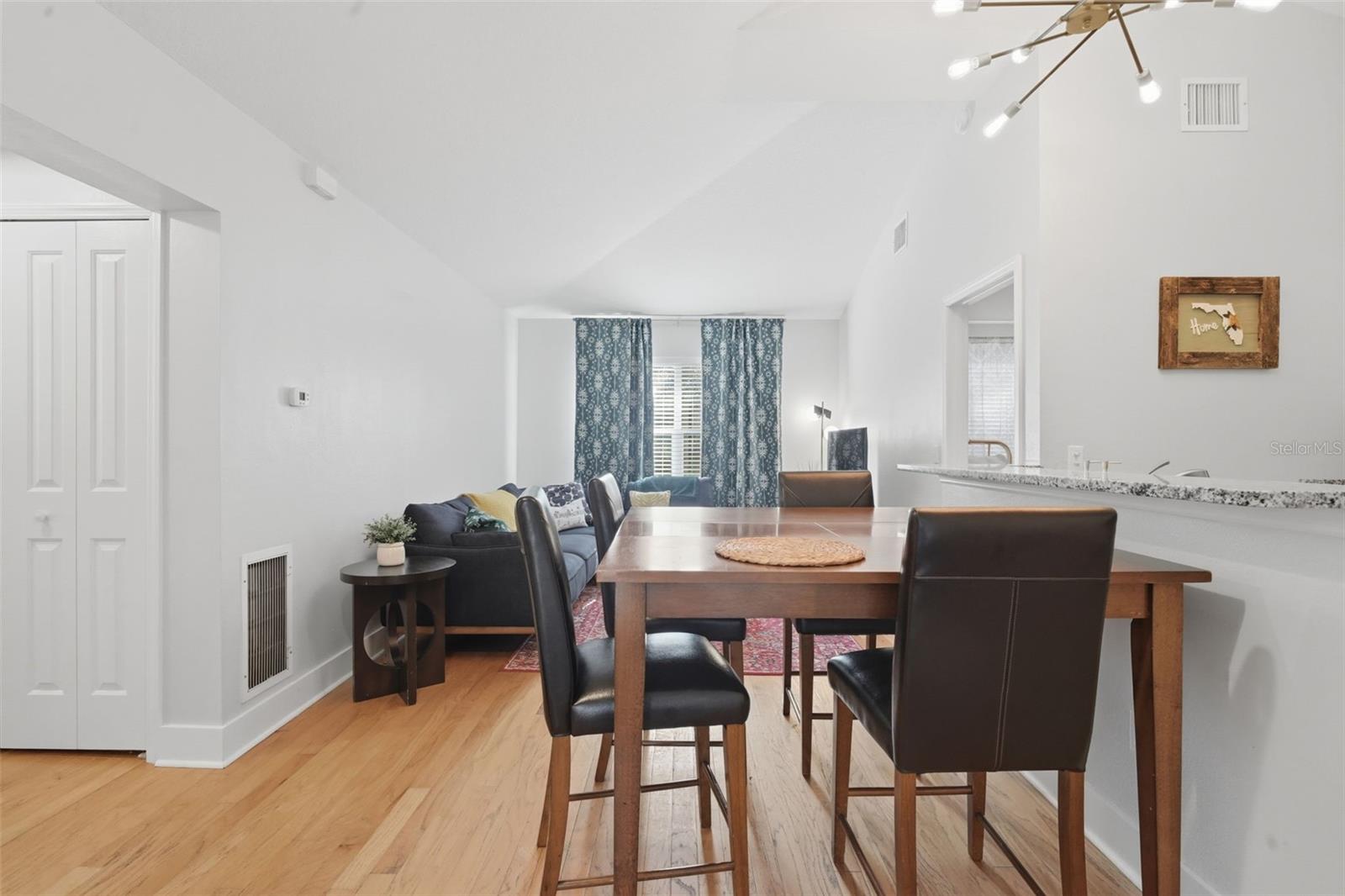 Image 11 of 41 For 1408 Ridgewood Street