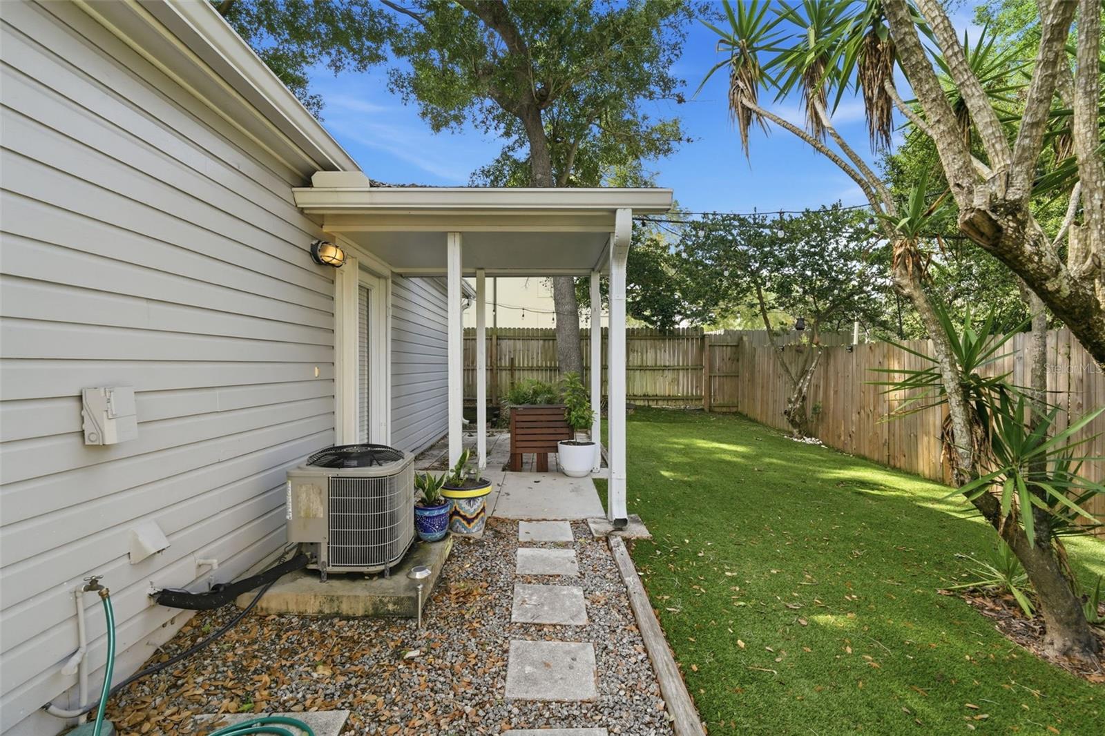 Image 3 of 41 For 1408 Ridgewood Street