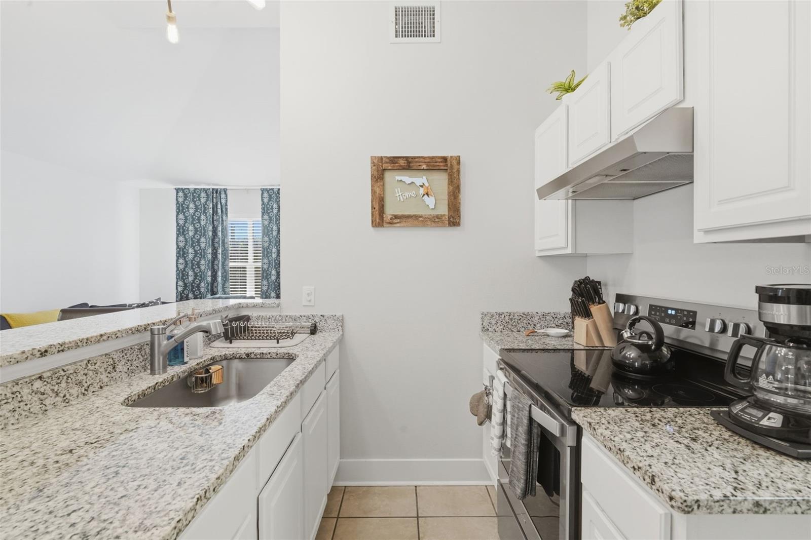 Image 5 of 41 For 1408 Ridgewood Street