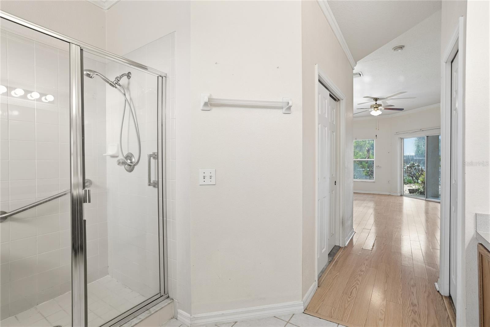 Image 23 of 38 For 424 Stonehenge Circle