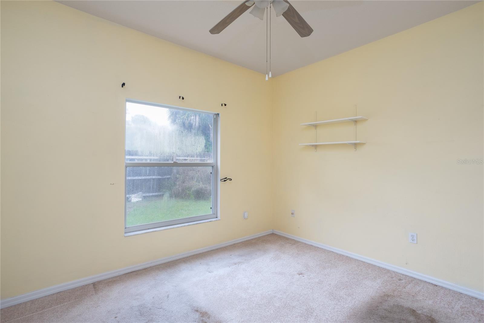 Image 25 of 38 For 424 Stonehenge Circle