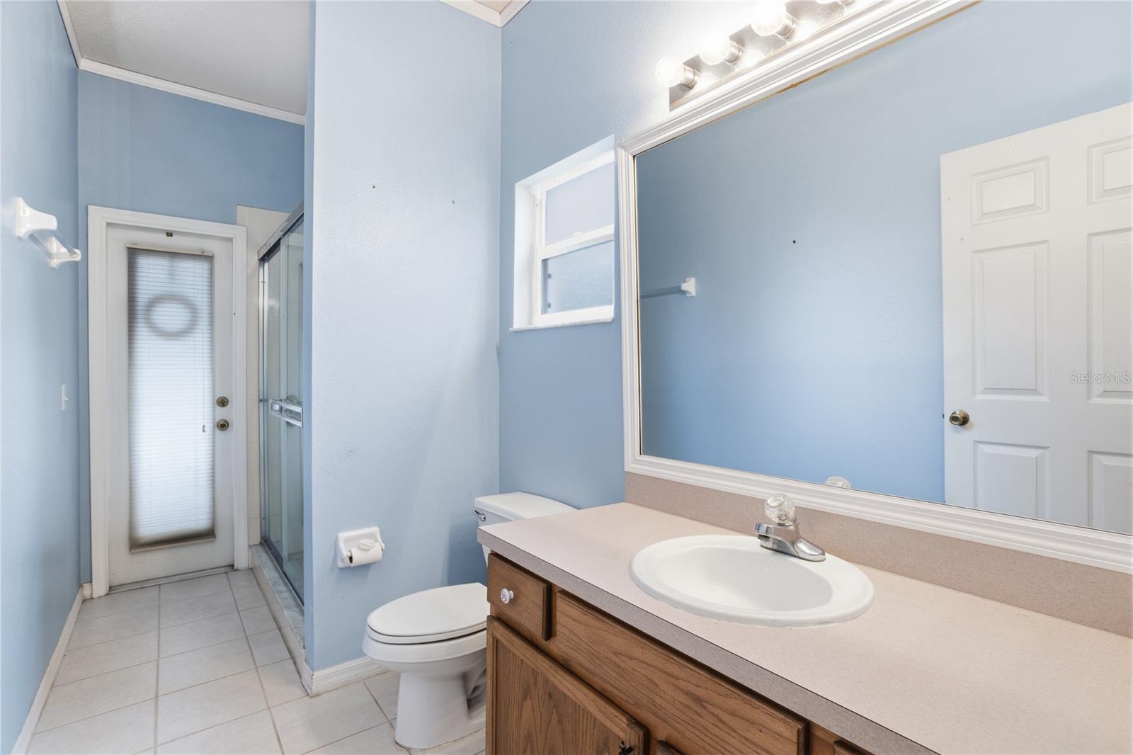 Image 26 of 38 For 424 Stonehenge Circle