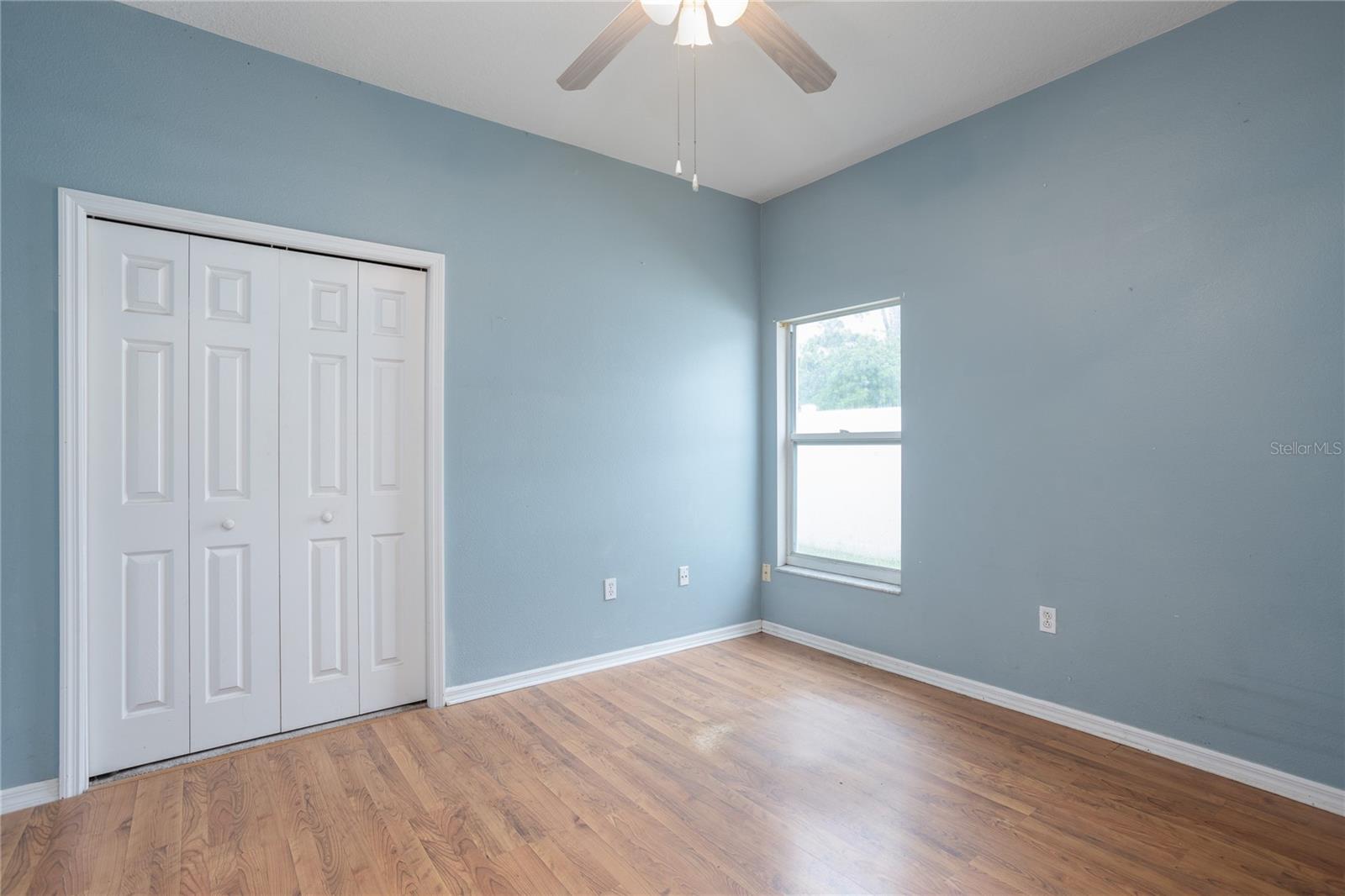 Image 27 of 38 For 424 Stonehenge Circle