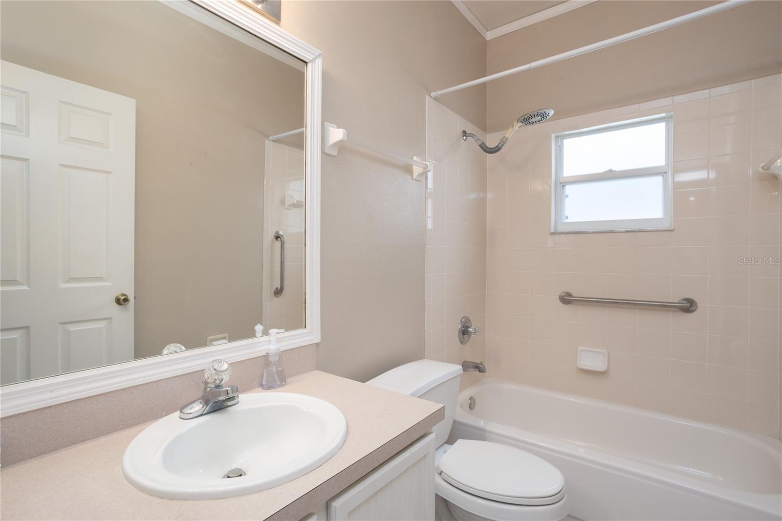 Image 29 of 38 For 424 Stonehenge Circle