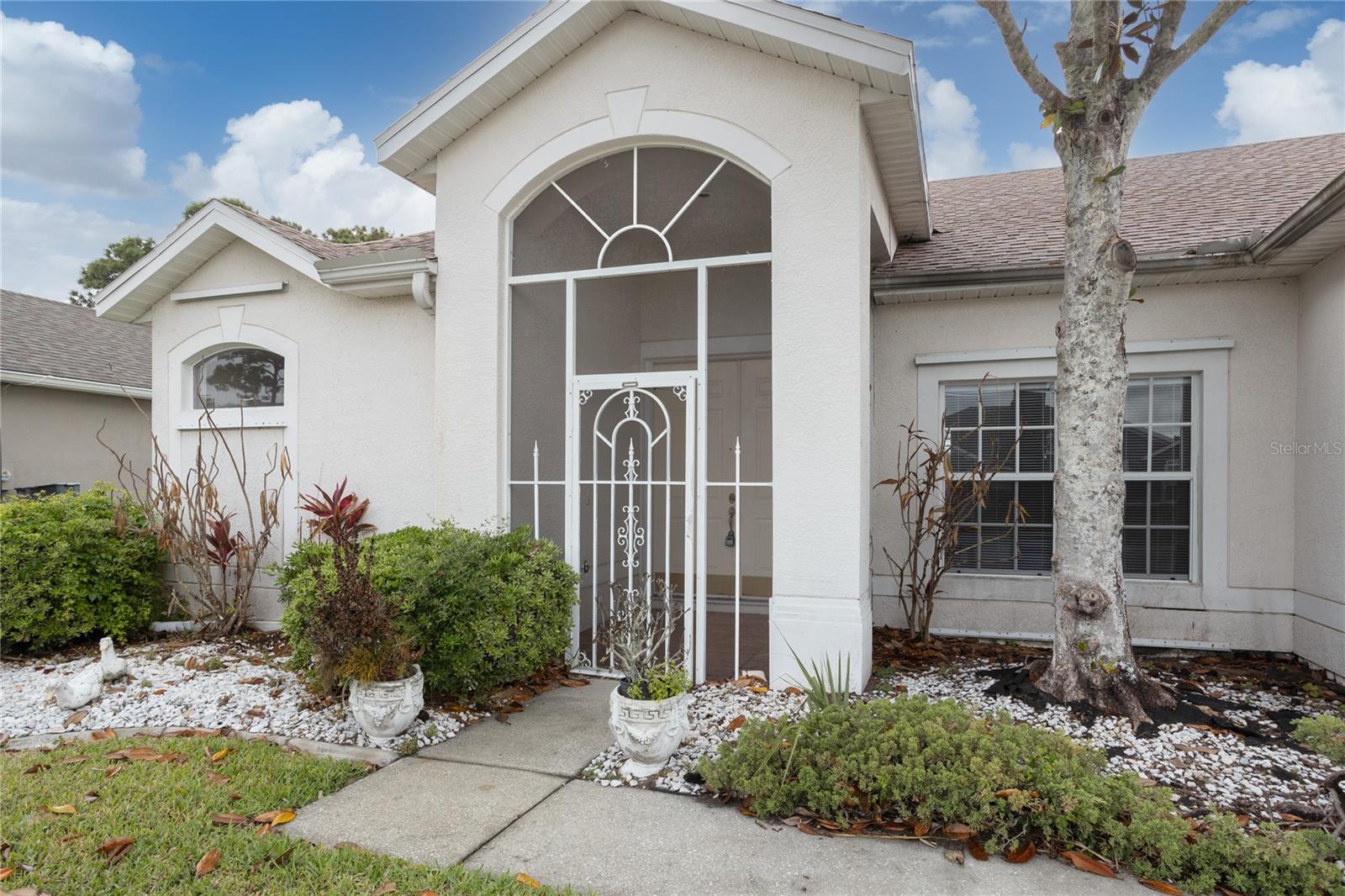 Image 3 of 38 For 424 Stonehenge Circle