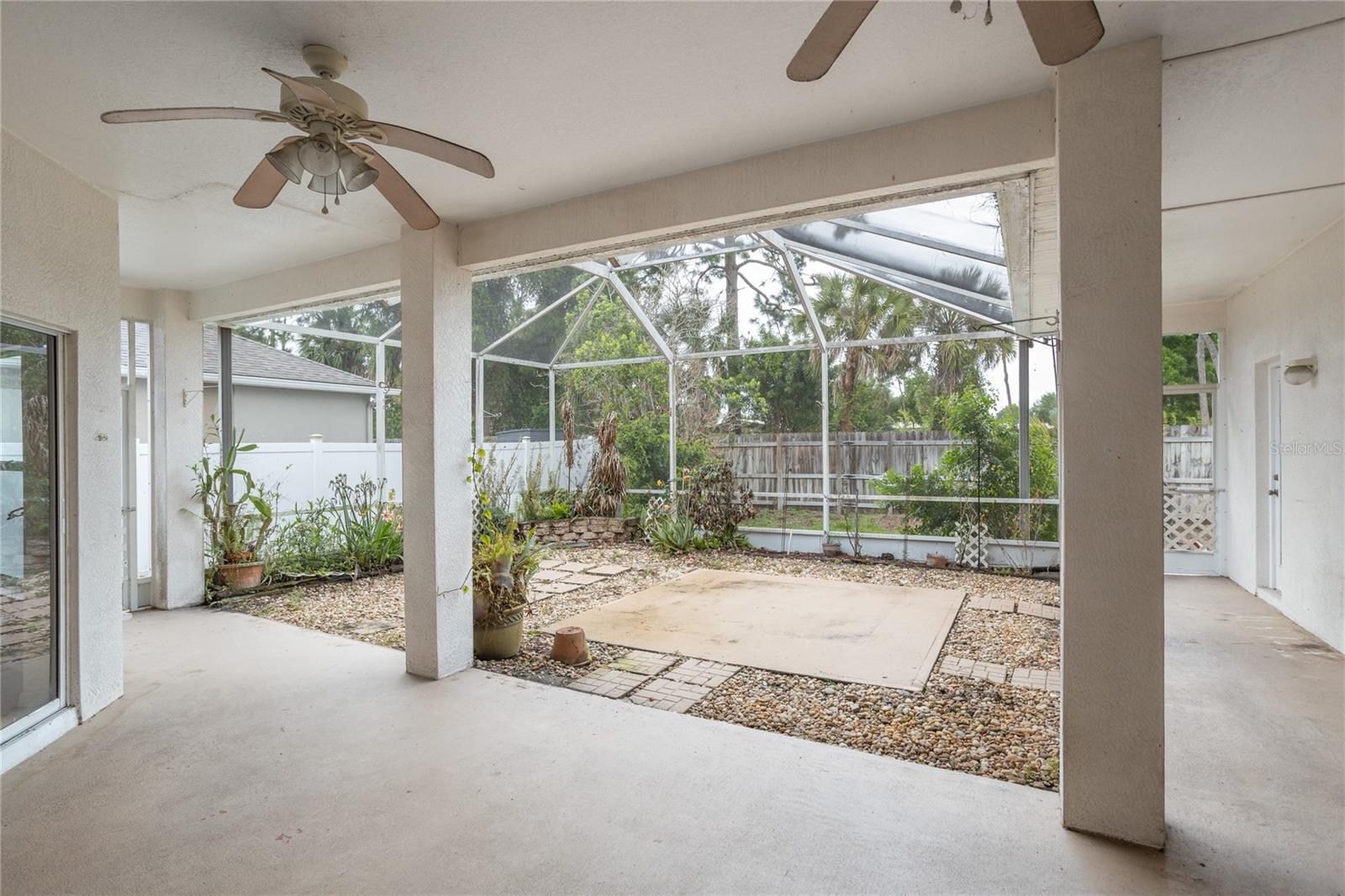 Image 31 of 38 For 424 Stonehenge Circle