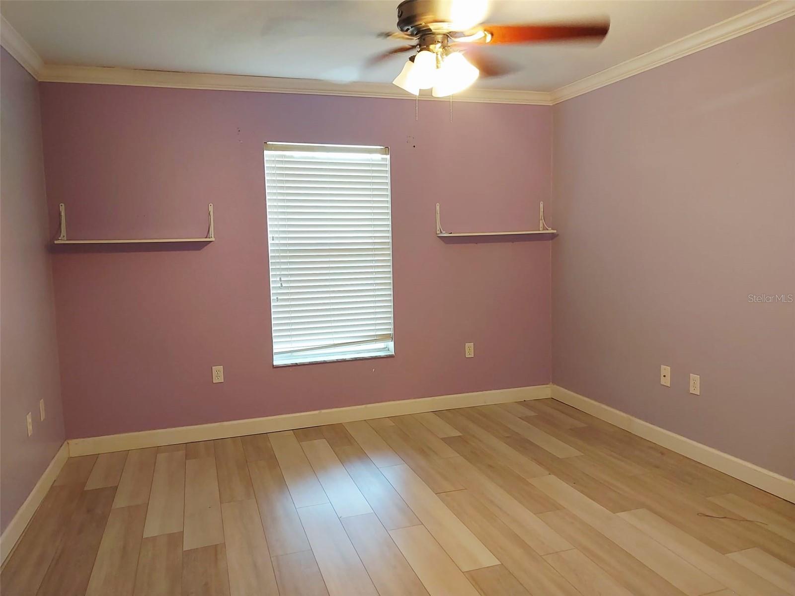 Image 19 of 32 For 4031 Santa Barbara Drive