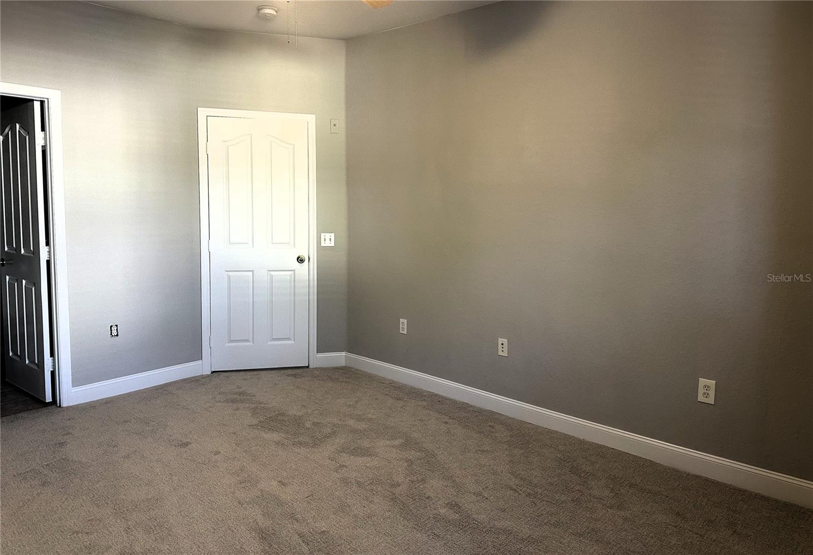 Image 17 of 24 For 1150 Lake Shadow Circle 3203