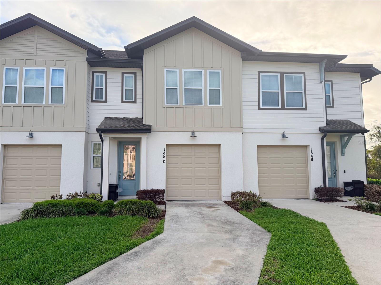 Image 3 of 23 For 1542 Discovery Street