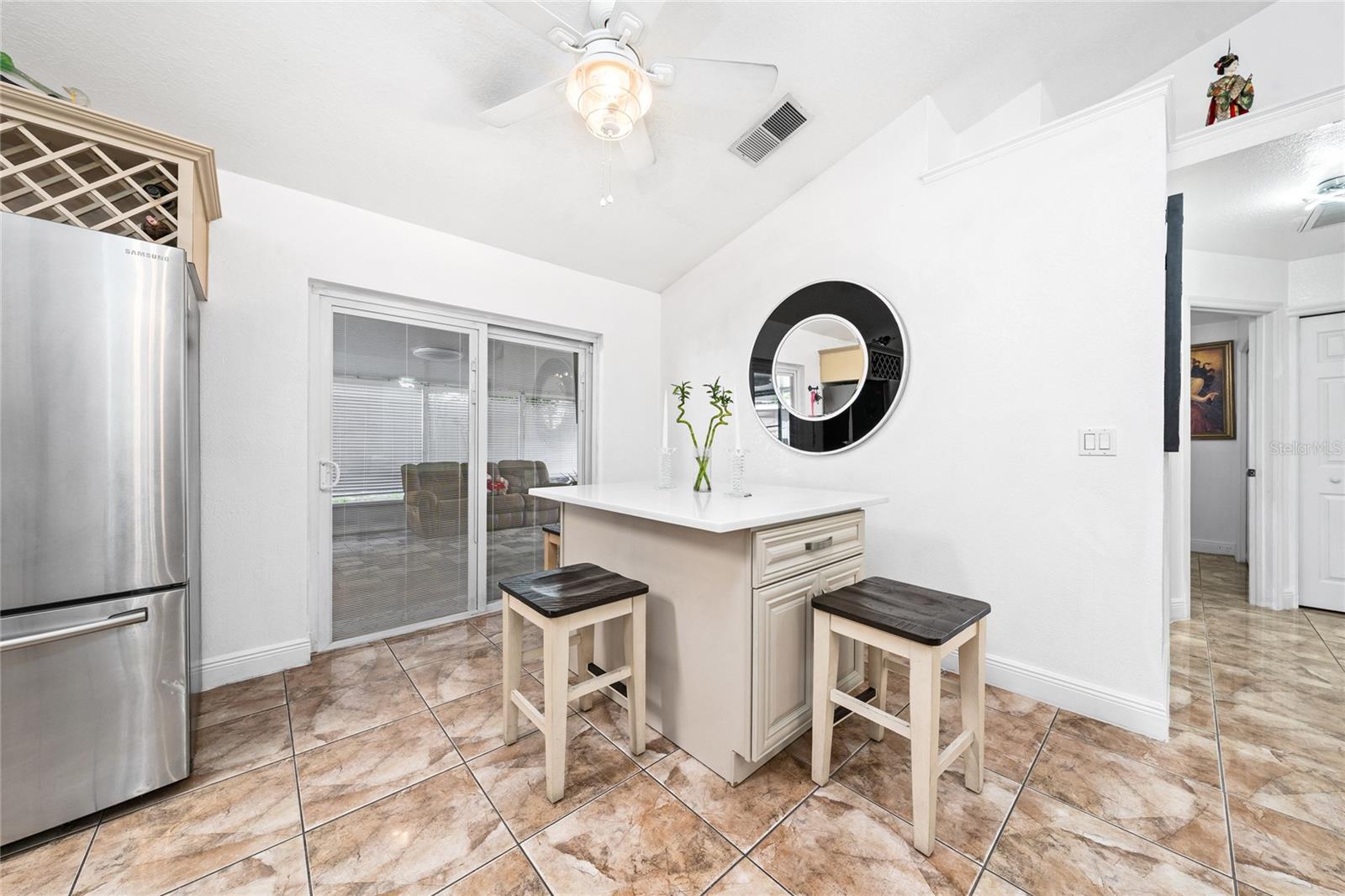 Image 10 of 43 For 10618 Reagans Run Drive