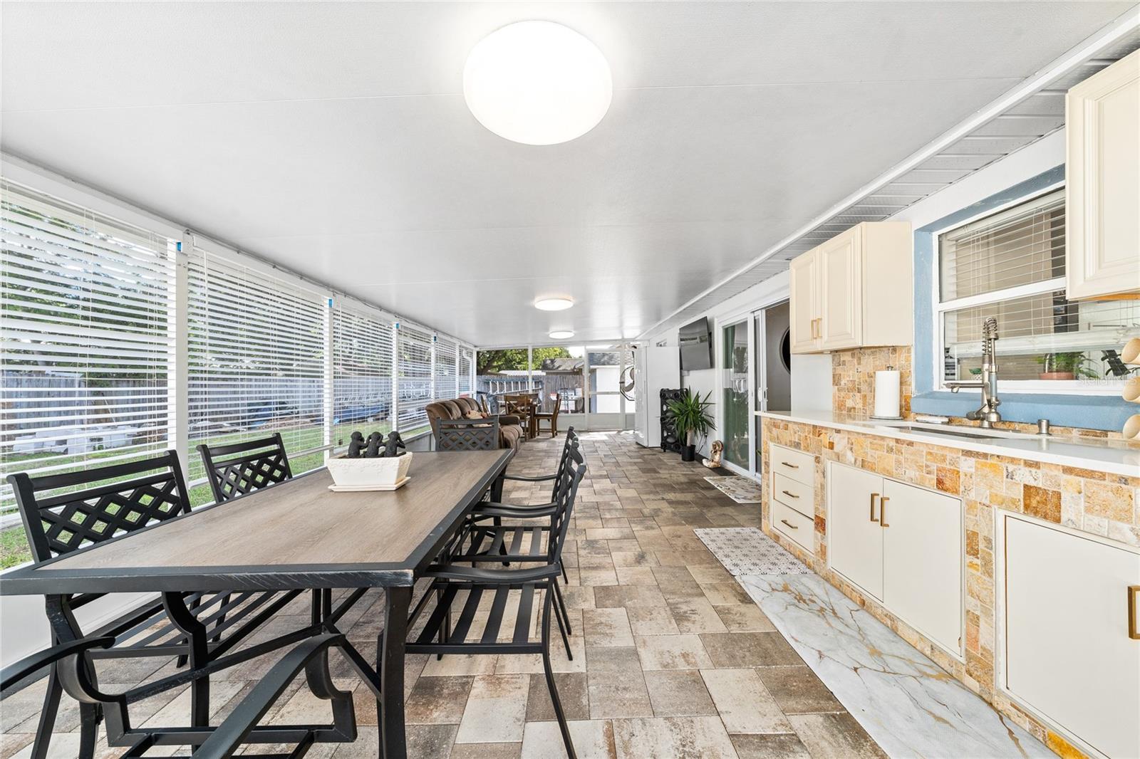 Image 25 of 43 For 10618 Reagans Run Drive