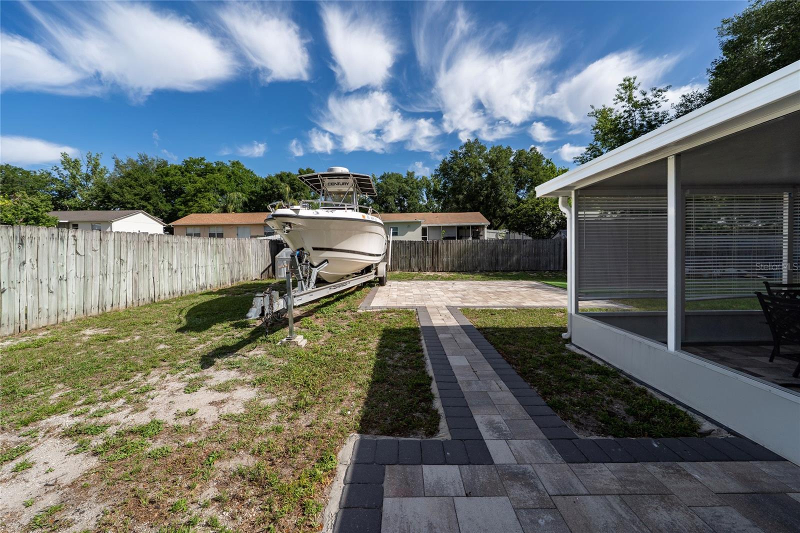 Image 26 of 43 For 10618 Reagans Run Drive