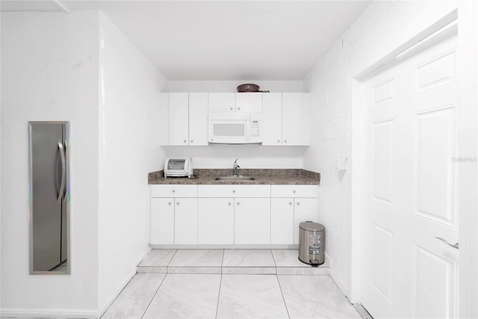 Image 33 of 43 For 10618 Reagans Run Drive